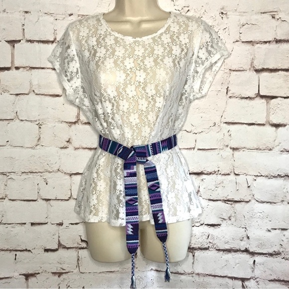 CAMELEON White lace sheer cap sleeve blouse Size Medium Large - Picture 1 of 15